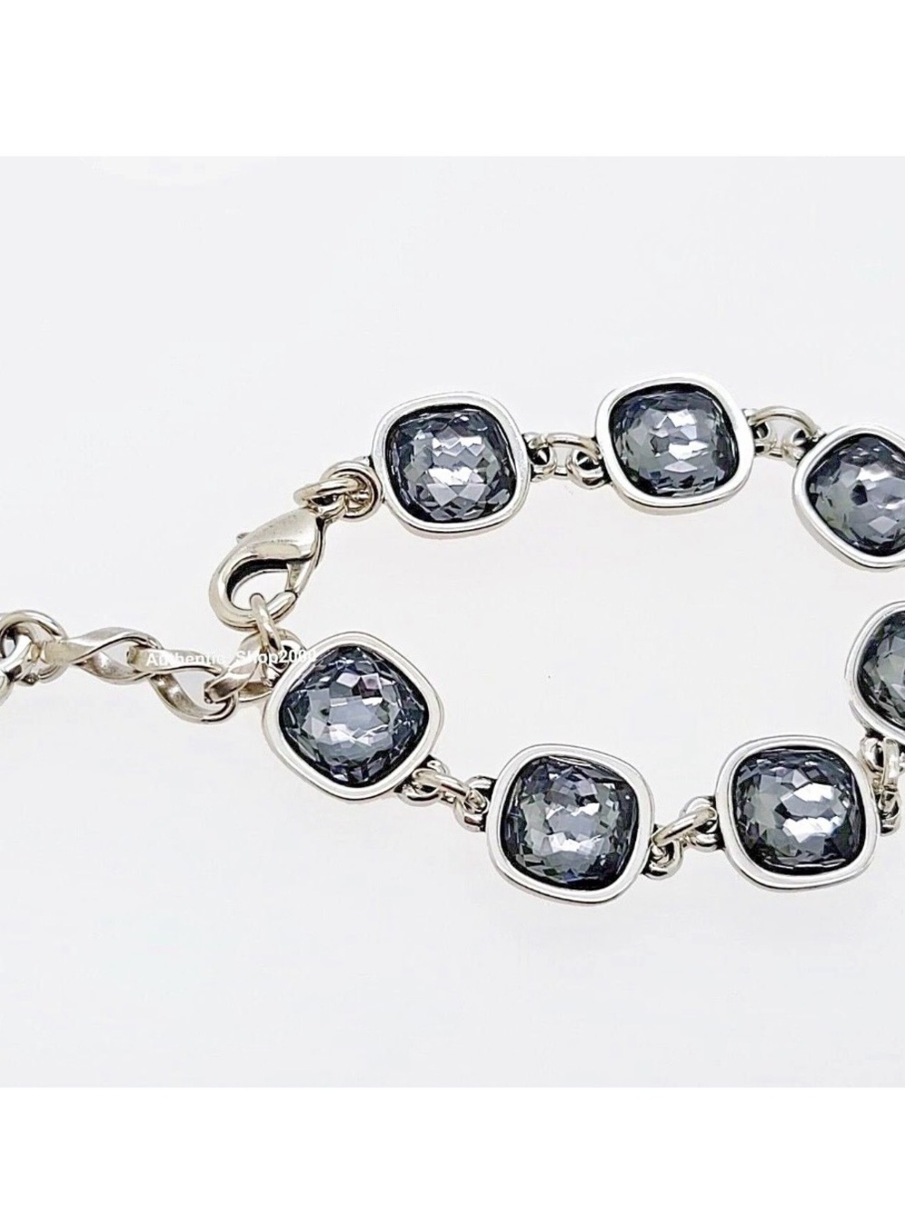 UNOde50 Mademoiselle Silver Plated Square Gray Crystal Bracelet
